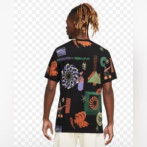 Nike men’s The Festival Tee Sz Medium Tribal